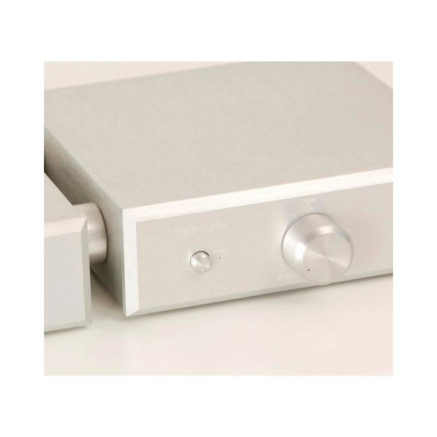 Фонокоректор Clearaudio Balanced Reference Phonostage Silver-G (EL015, MM/MC)