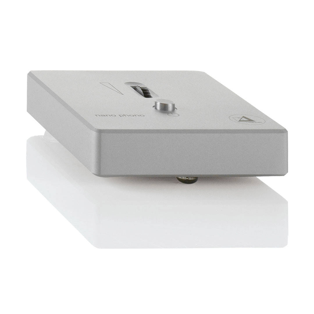 Phono stage Clearaudio Nano Phono V2 (EL028, MM/MC)