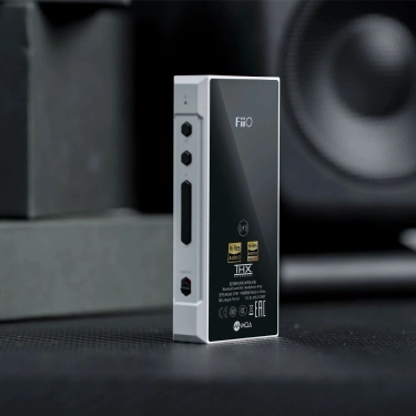 ЦАП та підсилювач FIIO BTR7 White
