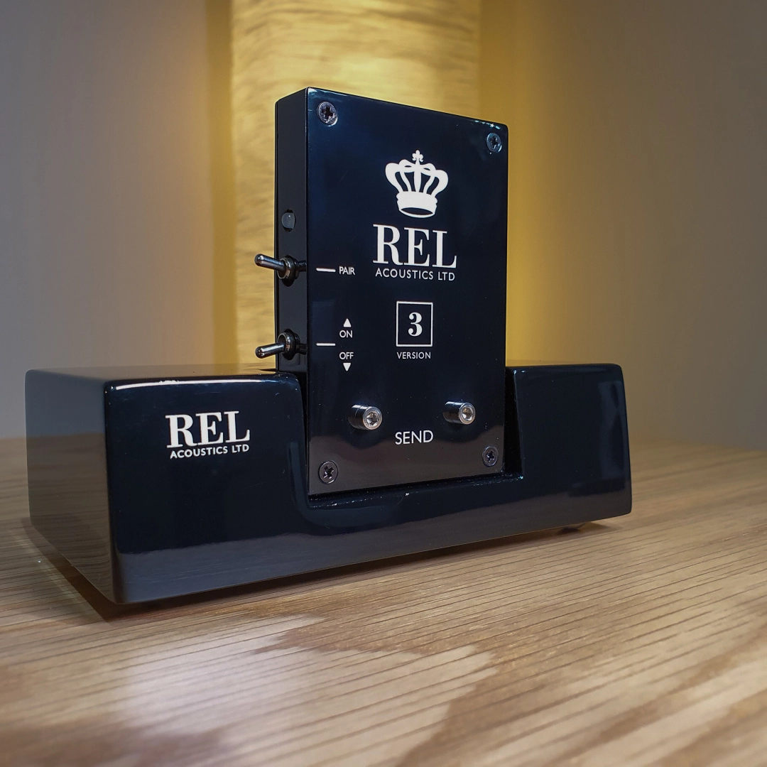 Бездротовий адаптер REL Arrow Transmitter Бездротовий адаптер REL Arrow Transmitter