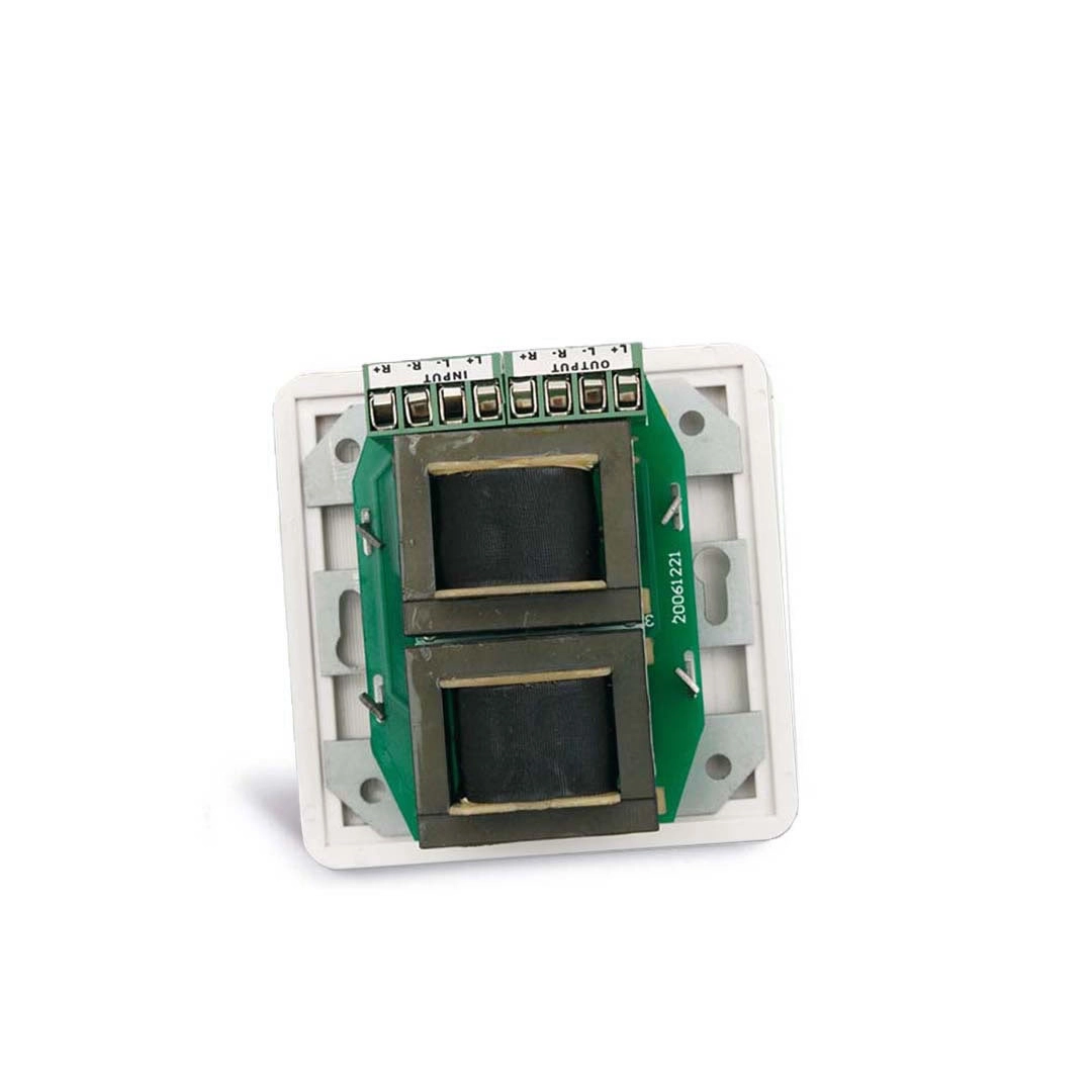 Контролер Unison Research Work AT 225 Control Volume Stereo 2x25W Контролер Unison Research Work AT 225 Control Volume Stereo 2x25W