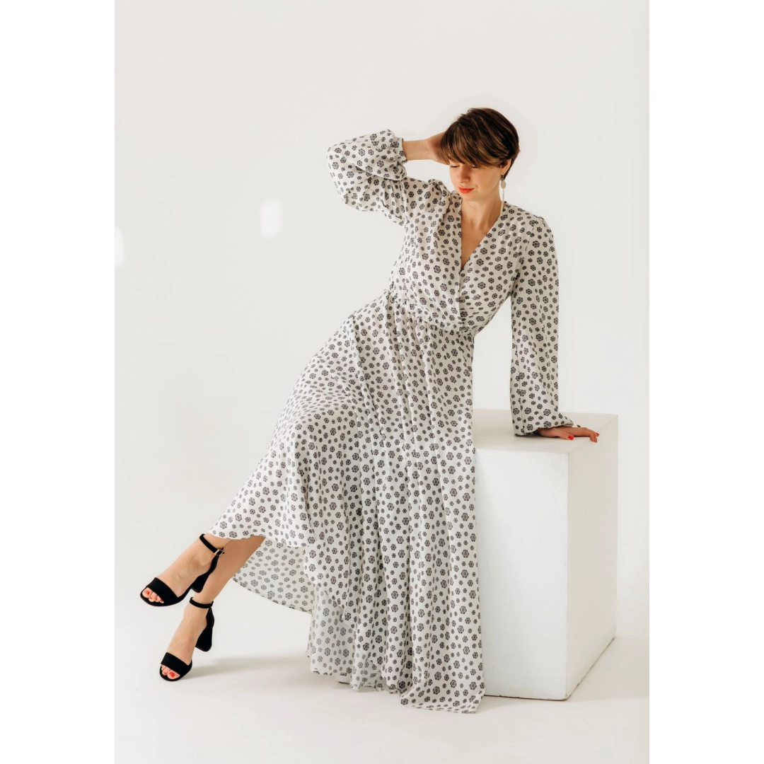 Long women's dress with sleeves Ivory Dreams from RAO WEAR SM height 170-175 white