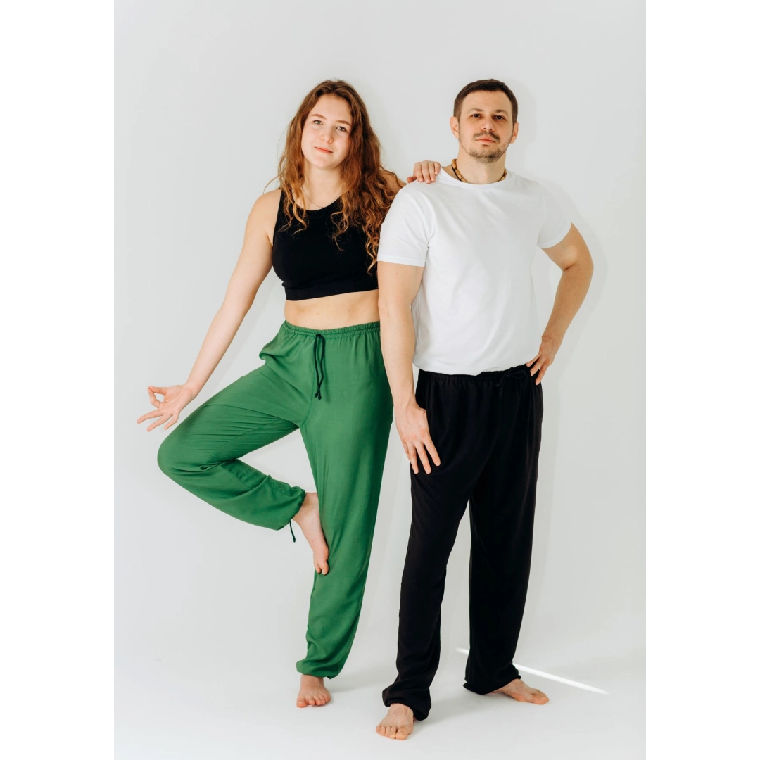 Loose plain pants Base RAO WEAR unisex OneSize height 165-175 cm green