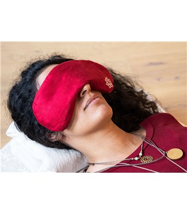Подушка для глаз Lotus Bodhi с лавандой бордовая 23*11 см