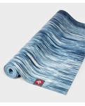 Коврик для йоги Manduka eKO SuperLite Mat Ebb Marbled (blue) 180x61x0.15 см