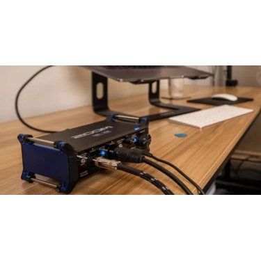 Аудіоінтерфейс Zoom UAC-232