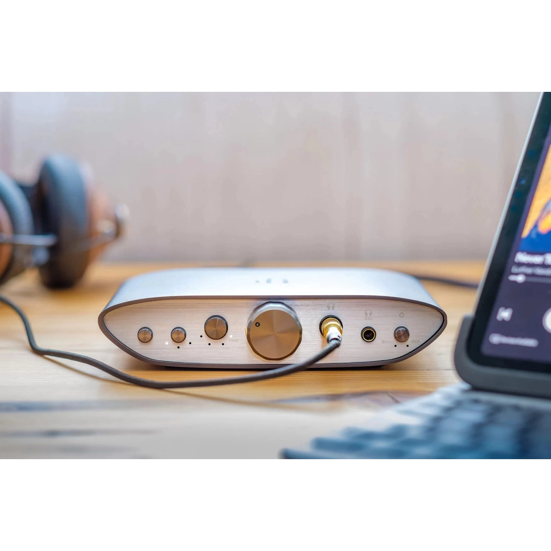 Підсилювач для навушників iFi ZEN CAN Black