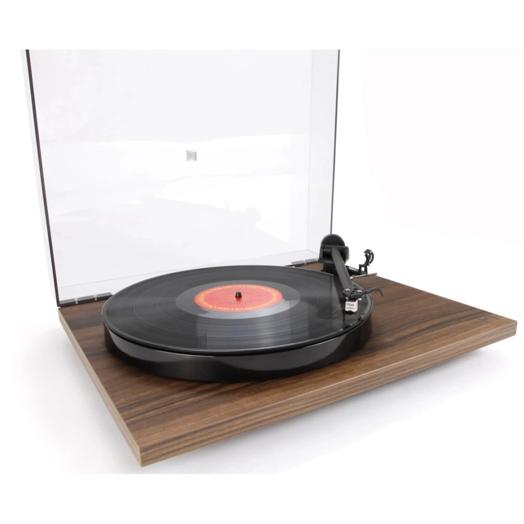 Вініловий програвач Rega Planar 1 Walnut Вініловий програвач Rega Planar 1 Walnut