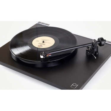 Вініловий програвач Rega Planar 1 Black