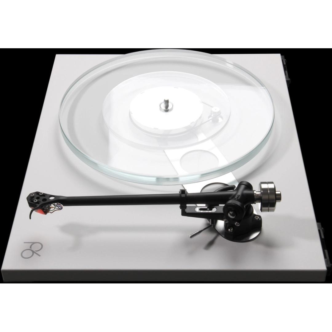 Вініловий програвач Rega Planar 6 - ANIA MC Matt white Вініловий програвач Rega Planar 6 - ANIA MC Matt white