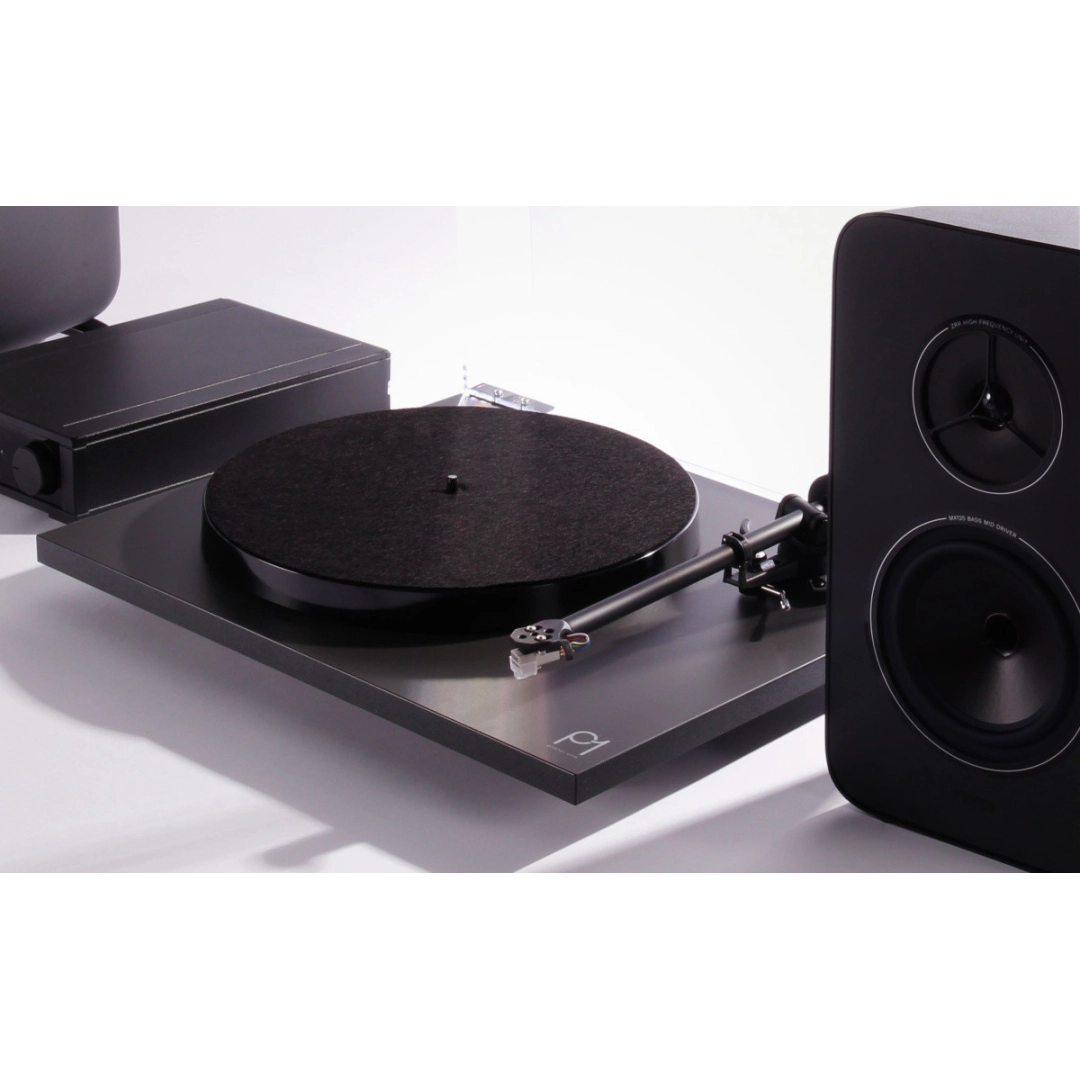 Стерео комплект Rega System One™ Стерео комплект Rega System One™