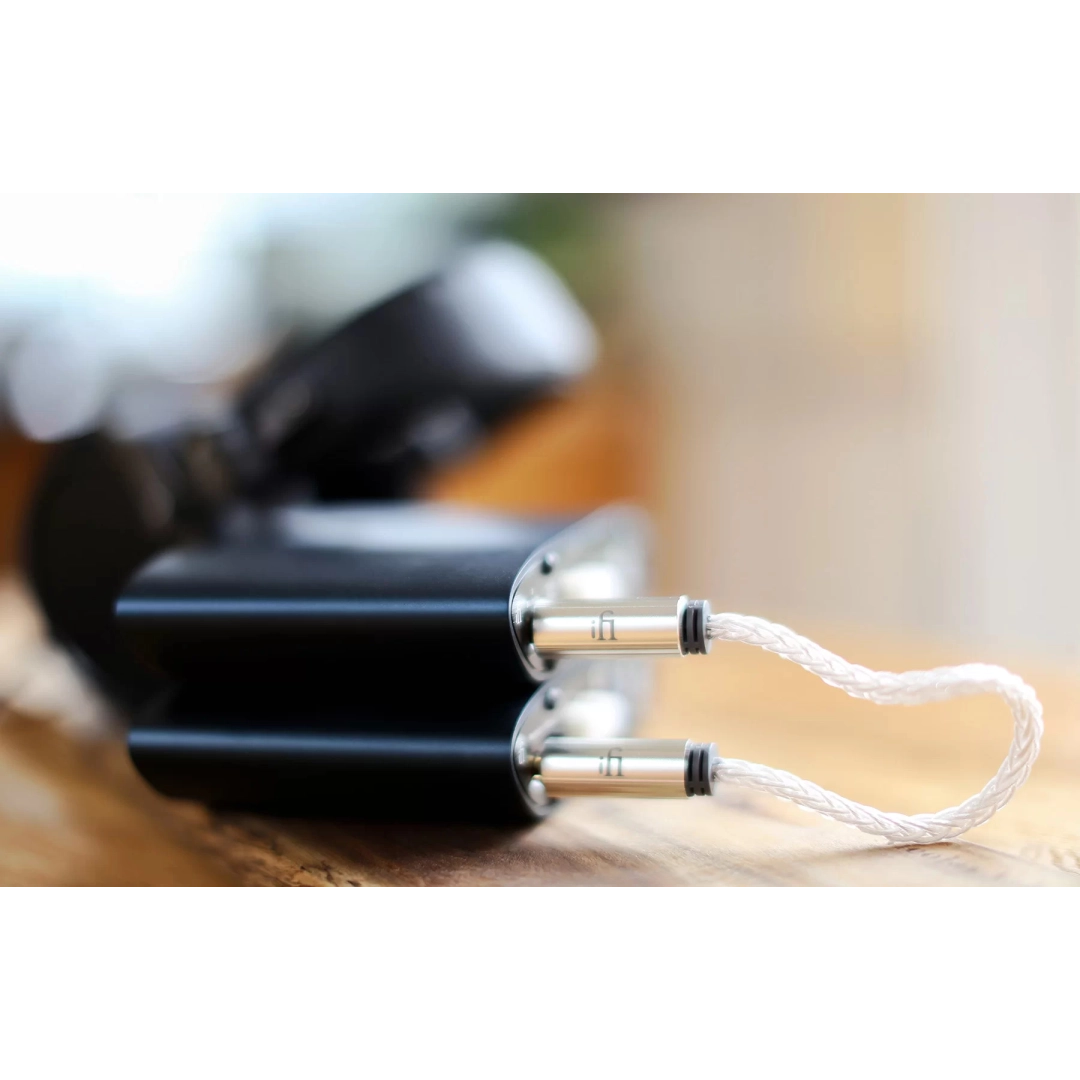 Аудіокабель iFi audio Balanced 4.4 mm to 4.4 mm cable Аудіокабель iFi audio Balanced 4.4 mm to 4.4 mm cable