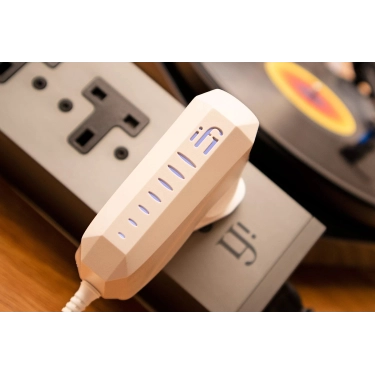 Блок живлення iFi iPower X (5V/3A) White