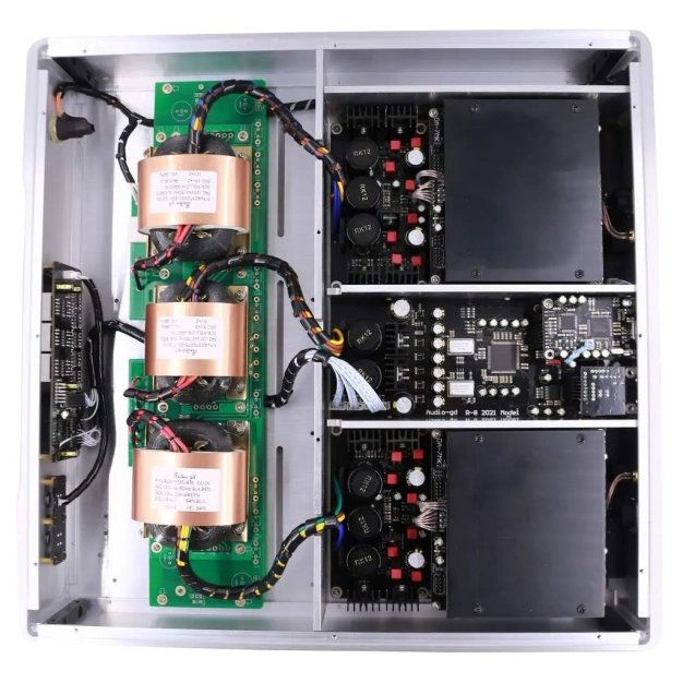 ЦАП Audio-GD R8 MK3 Black купити в Україні дешево.