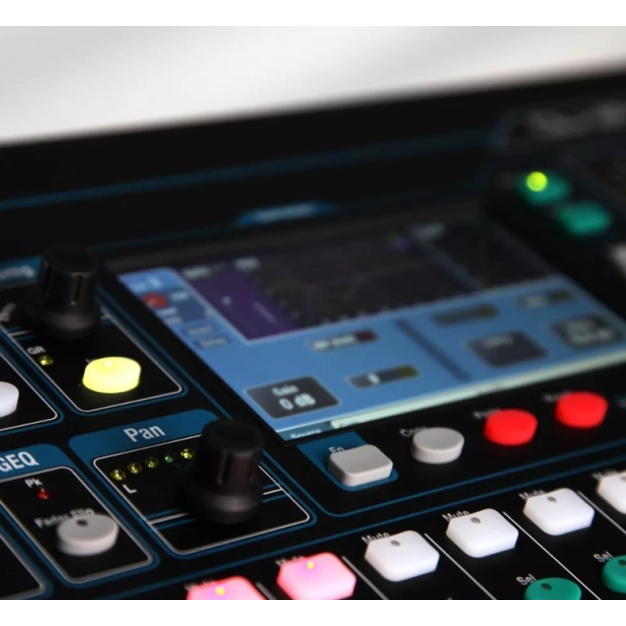 Цифровий пульт мікшерний Allen Heath Qu-24C Цифровий пульт мікшерний Allen Heath Qu-24C