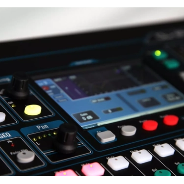 Цифровий пульт мікшерний Allen Heath Qu-24C