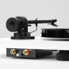 Програвач вінілових платівок Triangle Lunar 1 Green Програвач вінілових платівок Triangle Lunar 1 Green