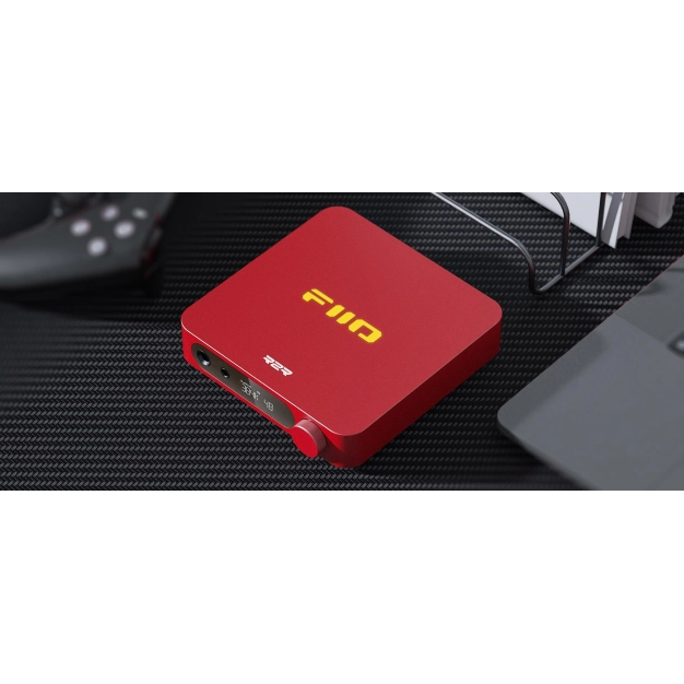 ЦАП с усилителем для наушников FiiO K11 R2R Red