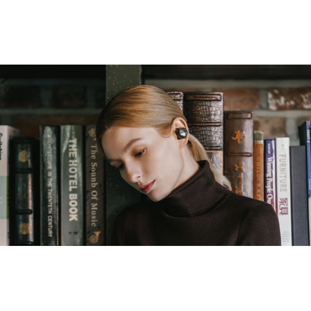 Навушники Astell&Kern AK UW100MKII Навушники Astell&Kern AK UW100MKII