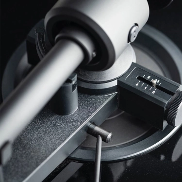 Програвач вінілових платівок Music Hall MMF-Mark-1BT5 Walnut OM NN