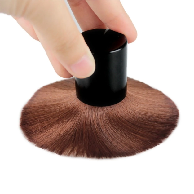 Щітка для чищення вінілових пластинок Goka GK-R50A, відео. Щітка для чищення вінілових пластинок Goka GK-R50A, відео.