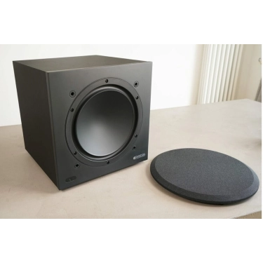 Сабвуфер Monitor Audio Vestra W10 Black 250 Вт, 10"