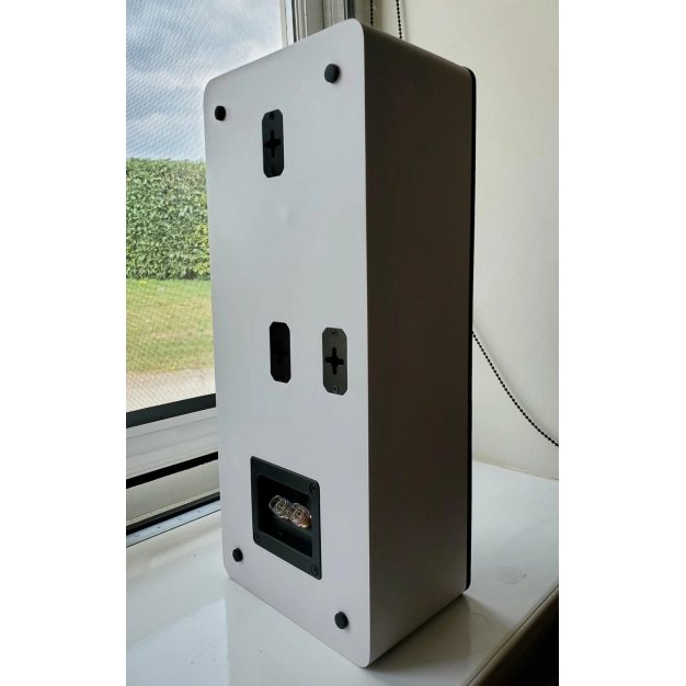 Настінна акустика AE105(2) White з пасивним випромінювачем Настінна акустика AE105(2) White з пасивним випромінювачем