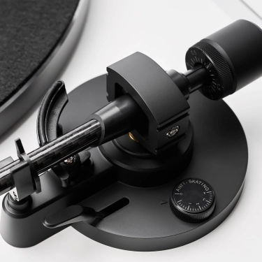 Argon  Audio TT-3 Plus White з Ortofon 2M Red та пасиковим приводом