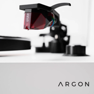 Argon  Audio TT-3 Plus White з Ortofon 2M Red та пасиковим приводом