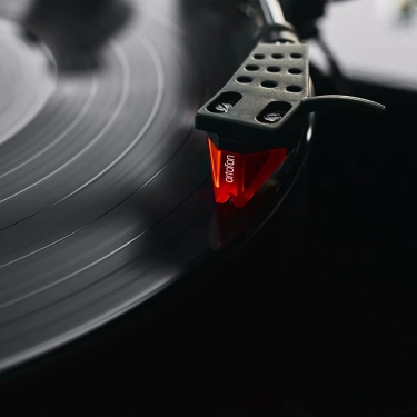 Argon Audio TT-4 SPECIAL EDITION Black з Ortofon 2M Bronze та ремінним приводом