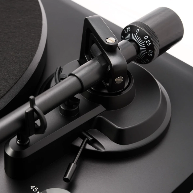 Програвач Argon Turntable MK2 Black з MM-картриджем Програвач Argon Turntable MK2 Black з MM-картриджем