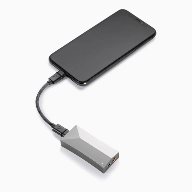 ЦАП Astell&Kern AK HC4 Moon Silver з підтримкою DSD256 ЦАП Astell&Kern AK HC4 Moon Silver з підтримкою DSD256