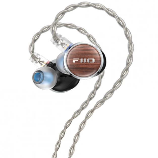 FiiO FP3 - ізодинамічні навушники з провідним підключенням