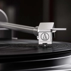 Програвач FiiO TT13 BT з Bluetooth та автозапуском Програвач FiiO TT13 BT з Bluetooth та автозапуском