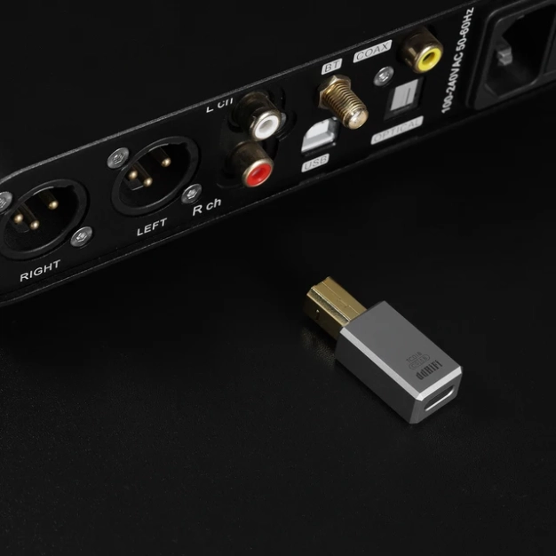 Адаптер DD HiFi TC01B USB-B (m) – USB-C (f) сріблястий Адаптер DD HiFi TC01B USB-B (m) – USB-C (f) сріблястий