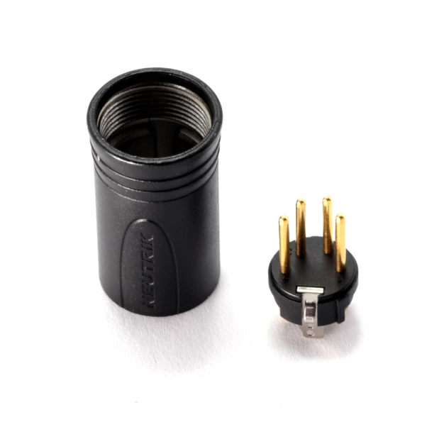 Адаптер DD HiFi XLR44B TRRRS 4.4 мм – XLR M Адаптер DD HiFi XLR44B TRRRS 4.4 мм – XLR M