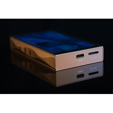 Hi-Fi плеєр Shanling M3 Plus Mocha бежевий — купити на Plastinka.in.ua