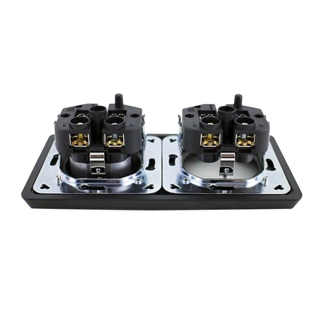 Furutech FT-SWS-D NCF(R) — розетка Schuko для Hi-End аудіосистем