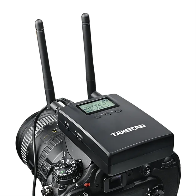Takstar SGC-200W Dual-Channel — бездротова накамерна мікрофонна система із двома джерелами звуку одночасно