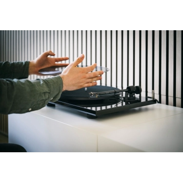 Програвач вінілу Pro-Ject E1.2 Pick It MM E Black