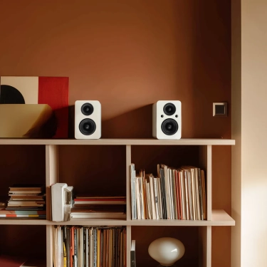 Jamo mini MKII Matte White активна акустика