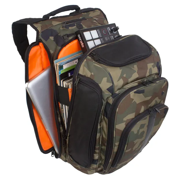 UDG Ultimate DIGI Backpack Black Camo/Orange Inside — відділення та завантаження