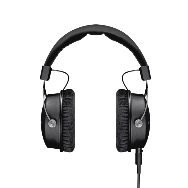 Beyerdynamic DT 1770 PRO MKII — вигляд спереду