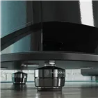 IsoAcoustics GAIA I — приклад встановлення, зовнішнє обладнання не входить до комплекту
