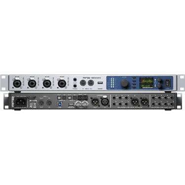 RME Fireface UFX III — передня та задня панелі