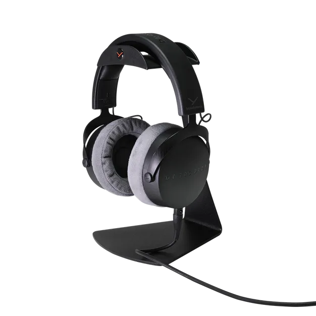 Beyerdynamic Headphone Stand Black — приклад використання, зовнішнє обладнання та платівки не входять до комплекту