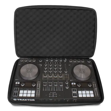 UDG Creator Controller Hardcase Large Black MK2 U8302BL — розміщення обладнання, обладнання не входить
