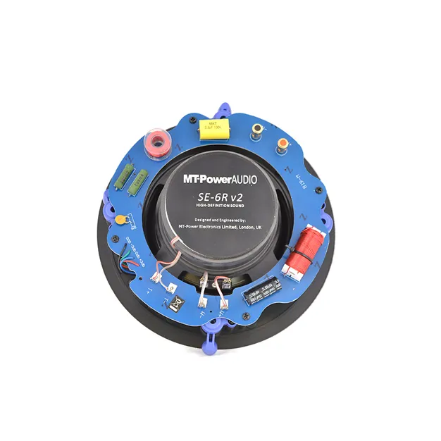 MT-Power SE-6R v2 — вигляд ззаду та роз’єми