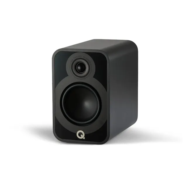 Полична акустична система Q Acoustics 5020, чорна — вигляд під кутом