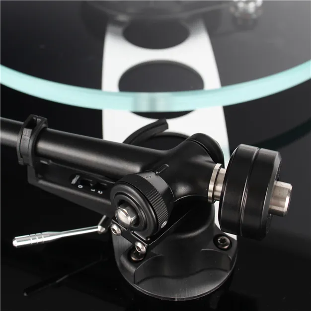 Rega Planar 3 Black — конструкція тонарма